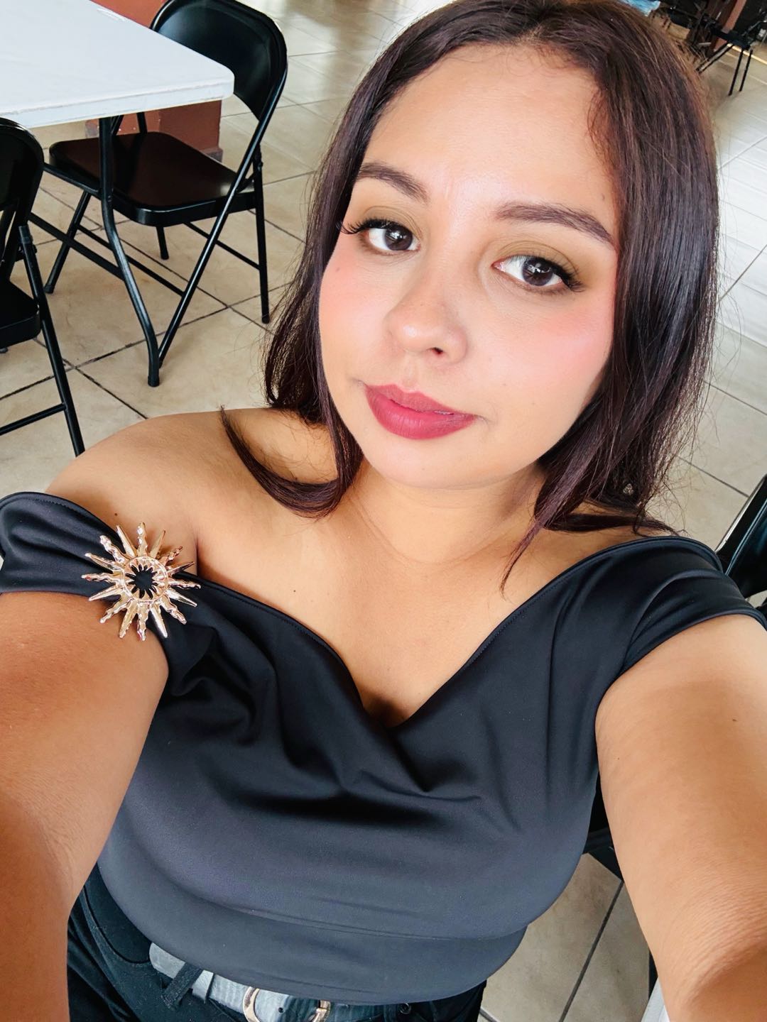Terazi, de México — en línea en Videollamadas Hot
